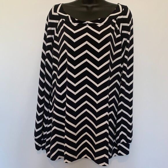 Kenar Scoop Neck Long Sleeve Blouse - Picture 1 of 8